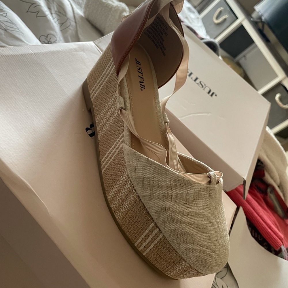JustFab size 8 wedge sandals NEW